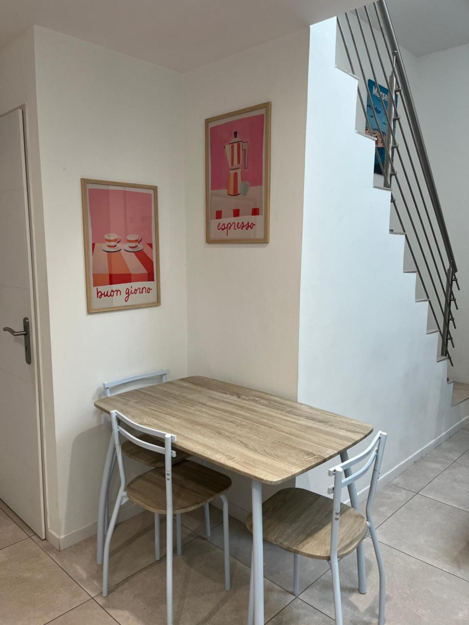 Superbe Appartement Redon マルセイユ エクステリア 写真